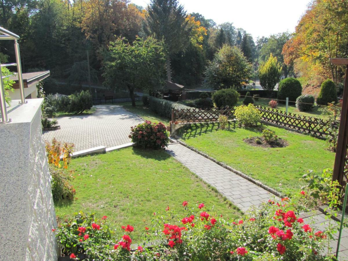 Ferienwohnung Schade Hohnstein Exterior foto